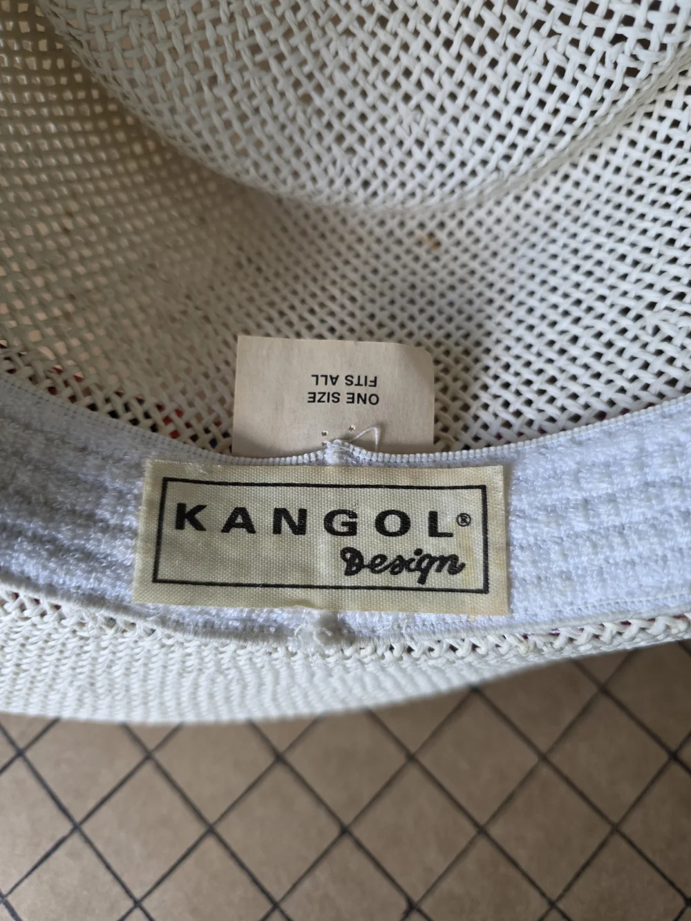 Kangol Design White Woven Sun Hat w/ Colorful Floral Band Vintage Collectible